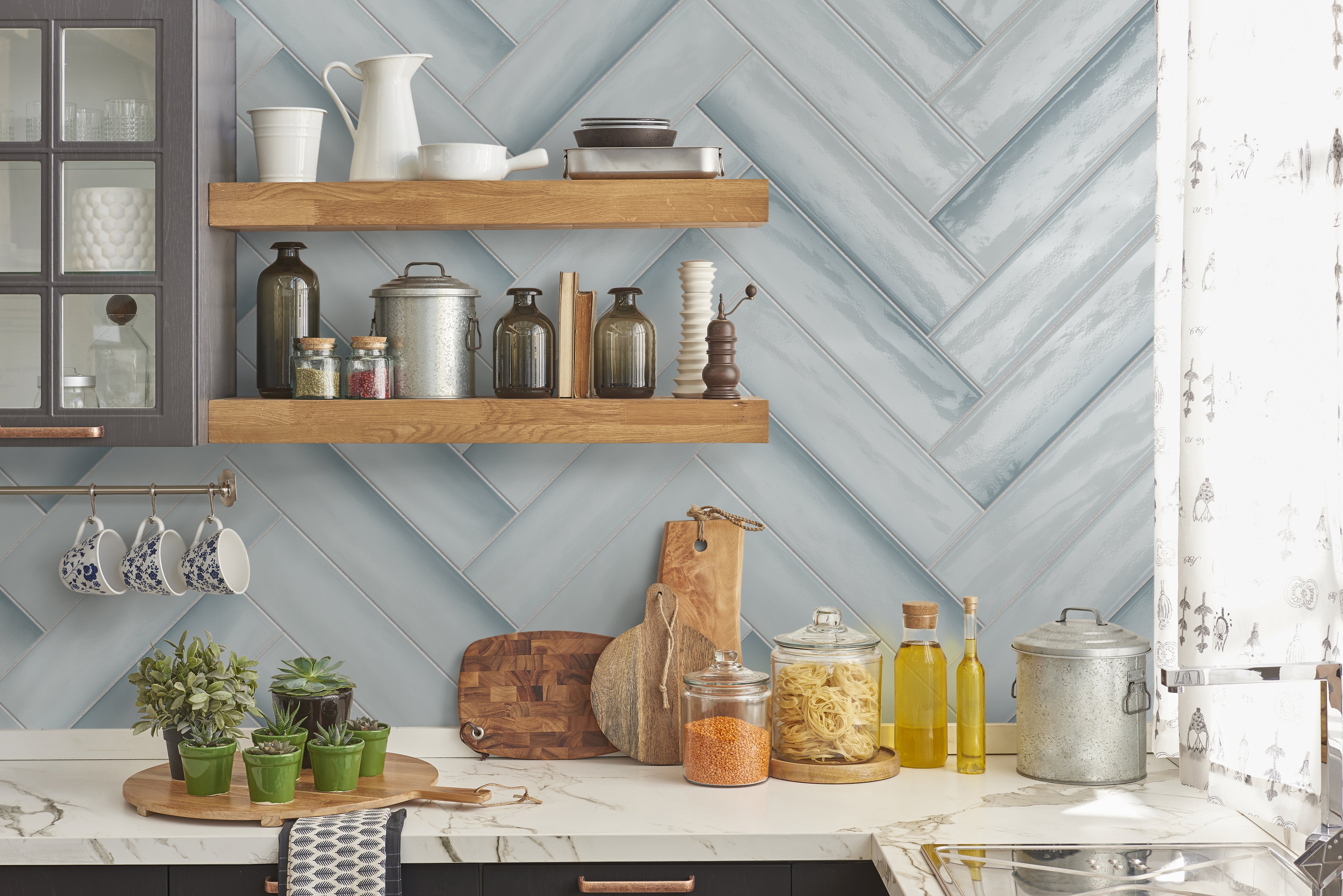 Airen Beach 6x24 Glossy