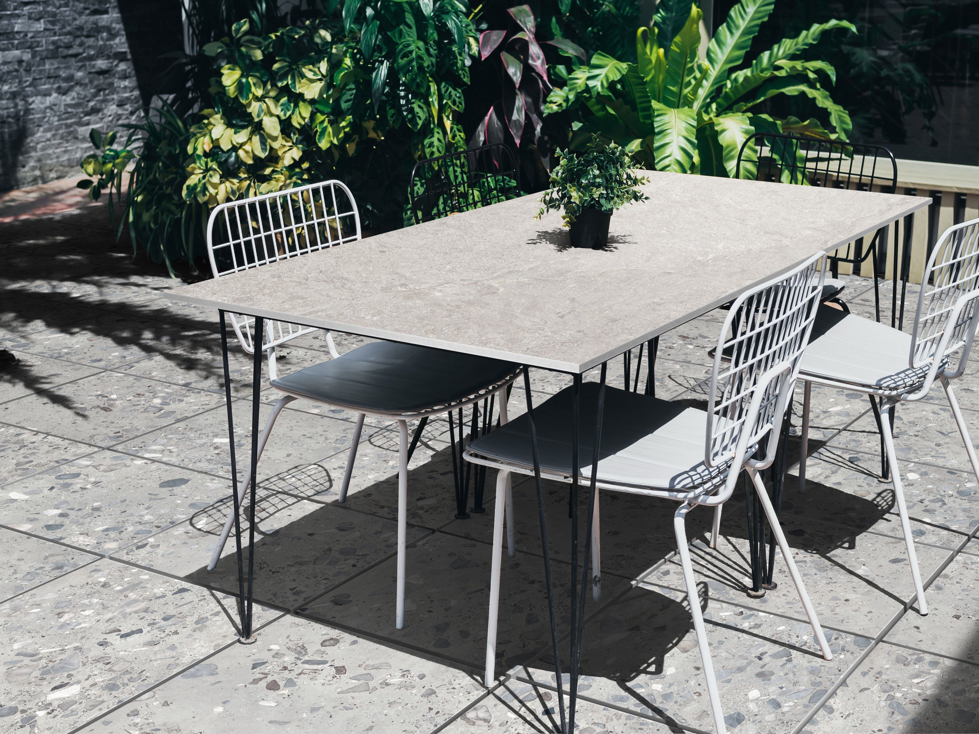 Earthen 24x24 Grip Porcelain 2CM Paver in Cobblestone