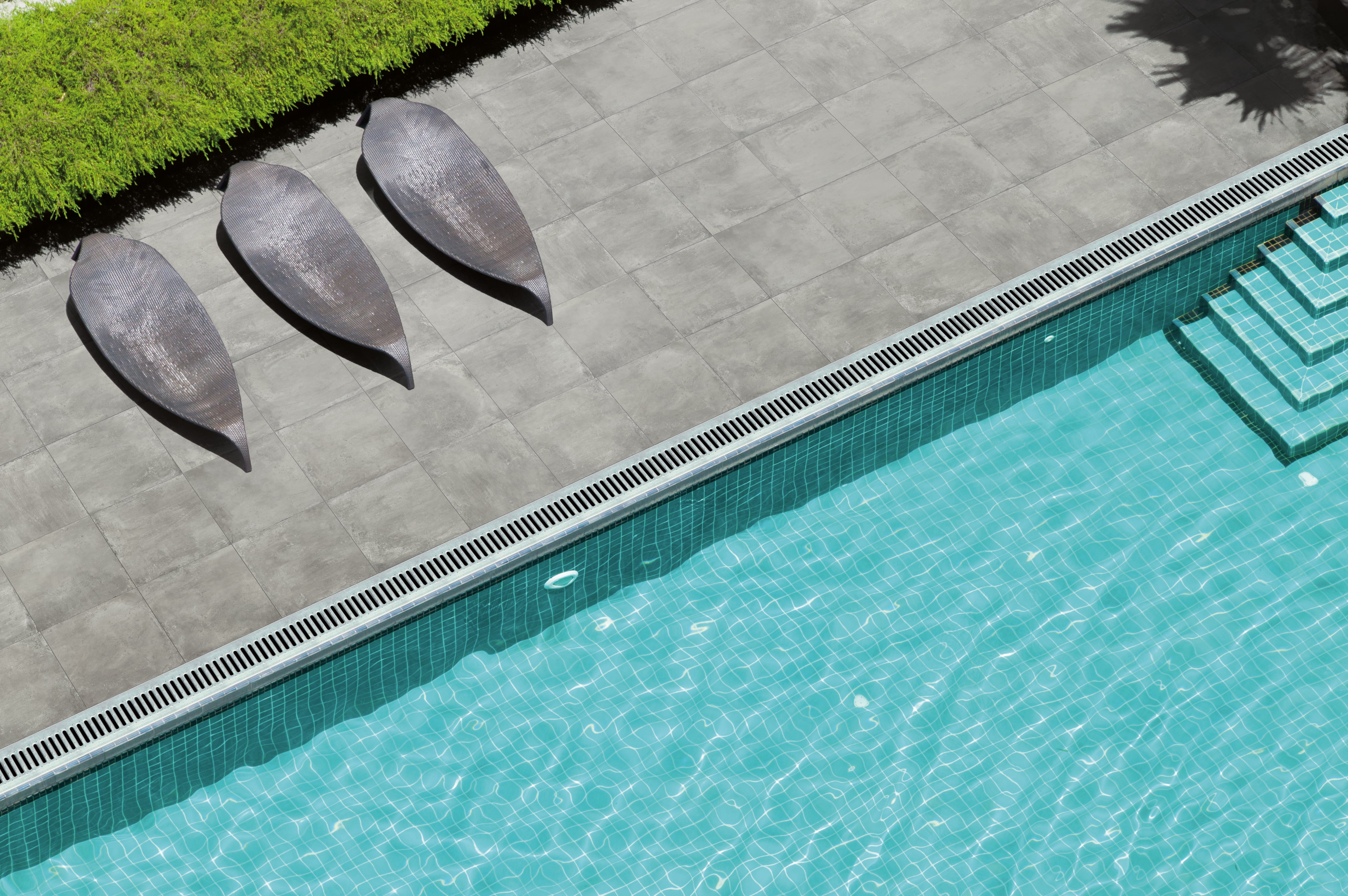 +One 24x24 Grip Porcelain 2CM Paver Tile in Ash